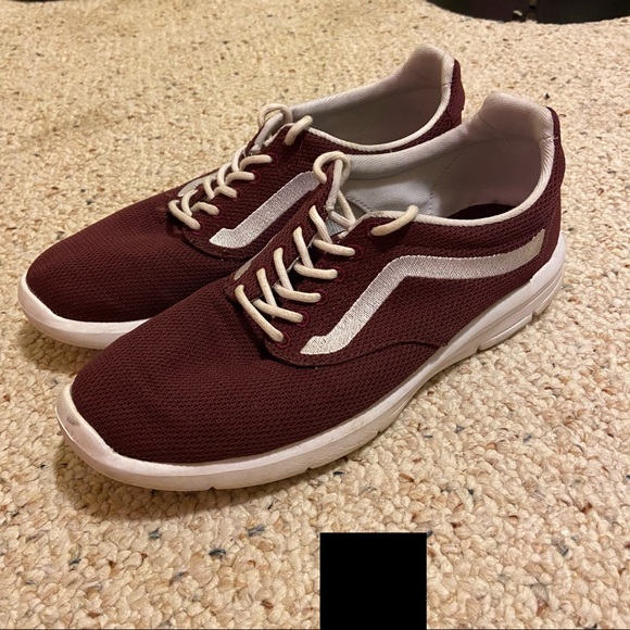 Vans - Picture 1 of 9